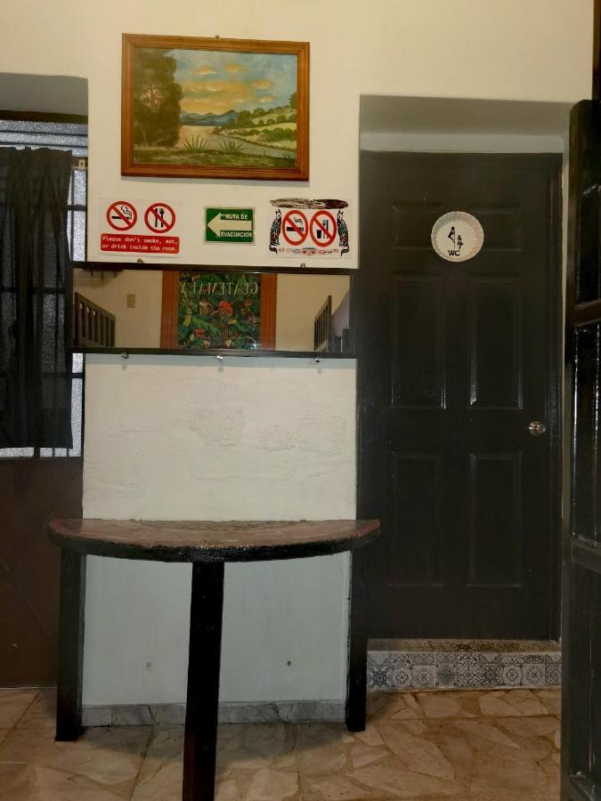 The Roof Backpackers Otel Guadalajara Dış mekan fotoğraf